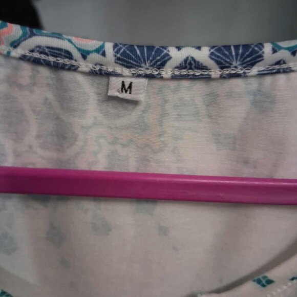 ETCYY NEW womens Classic Embellished Tank Top Blouse SIZE MEDIUM White Multi - Picture 3 of 8